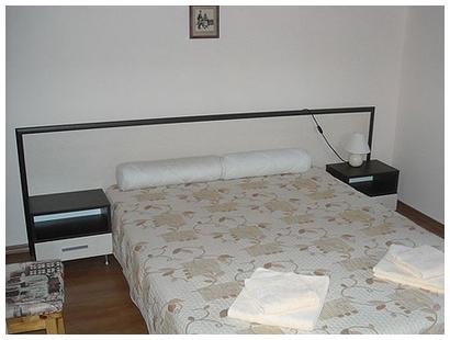 Guest Rooms Voneshcha Voda 沃内什塔沃达 外观 照片